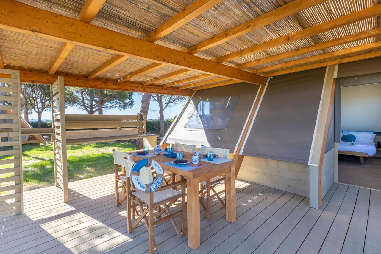 Glamping Gli Etruschi Hotel Piombino Exterior photo
