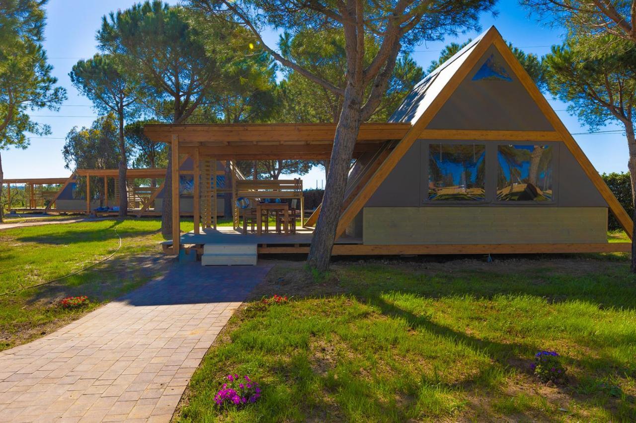 Glamping Gli Etruschi Hotel Piombino Exterior photo