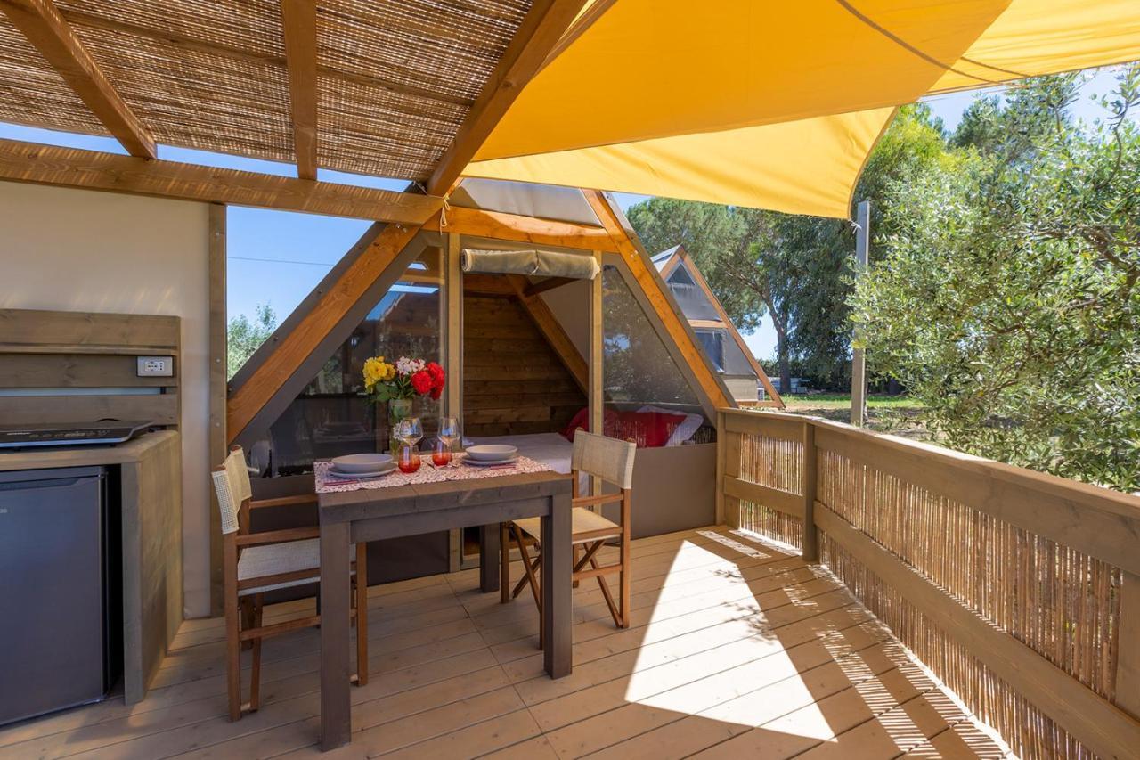 Glamping Gli Etruschi Hotel Piombino Exterior photo