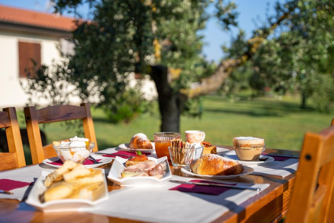 Glamping Gli Etruschi Hotel Piombino Exterior photo